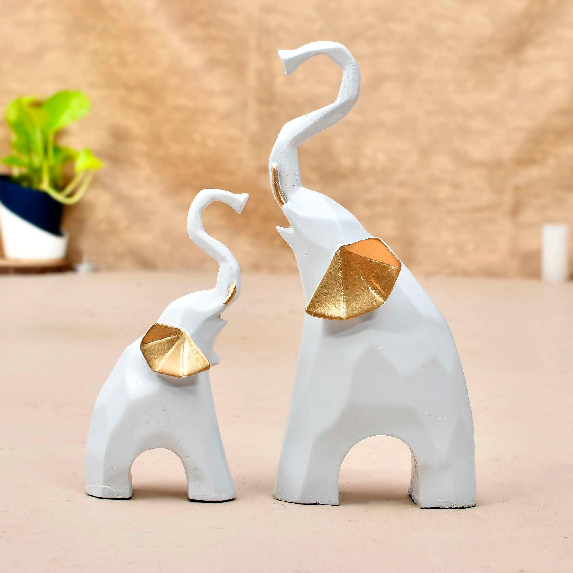 Elephant Family Statue – Antique Design Decorative Showpiece for Home & Living Room